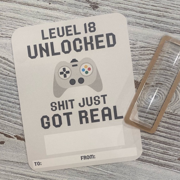 Level 18 unlocked 4x5 card stock cash card money holder - Picture 2 of 3